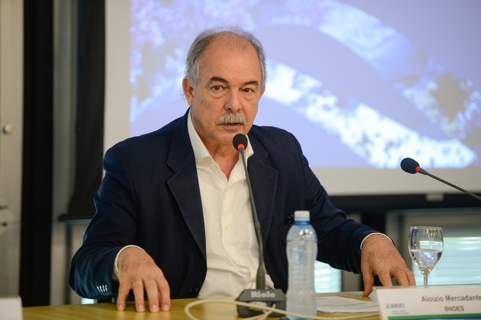O presidente do Banco Nacional de Desenvolvimento Econômico e Social (BNDES), Aloizio Mercadante — Foto: Tomaz Silva/Agência Brasil