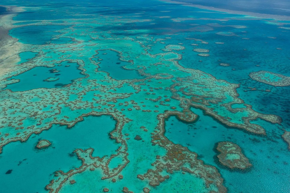 Foto aérea da Grande Barreira de Corais da Austrália — Foto: Great Barrier Reef Marine Park Authority