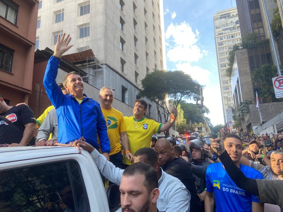 Ato de Bolsonaro em SP reúne 12,4 mil, diz estudo do Cebrap | Política |  Valor Econômico