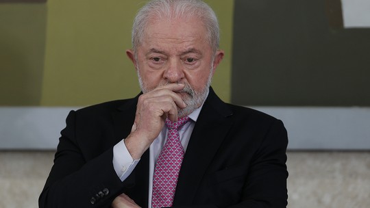Cirurgia de Lula transcorreu sem intercorrências, dizem médicos 