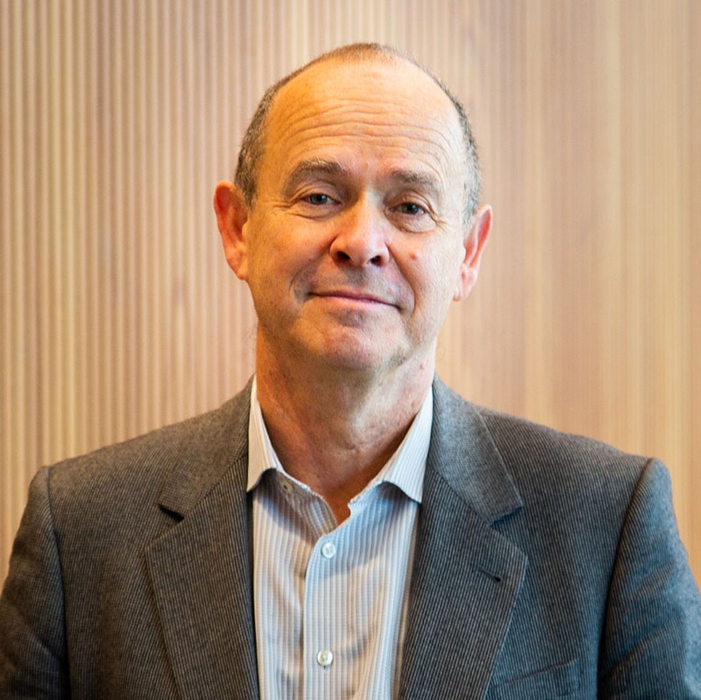 Simon Zadek é sócio-Diretor da Morphosis, Membro do Clube de Roma, Senior Fellow no Paulson Institute — Foto: Paulson Institute/ Divulgação