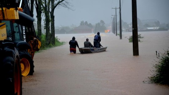 Defesa Civil confirma 13 mortos pelas chuvas no RS, mas número deve aumentar; 147 municípios foram afetados