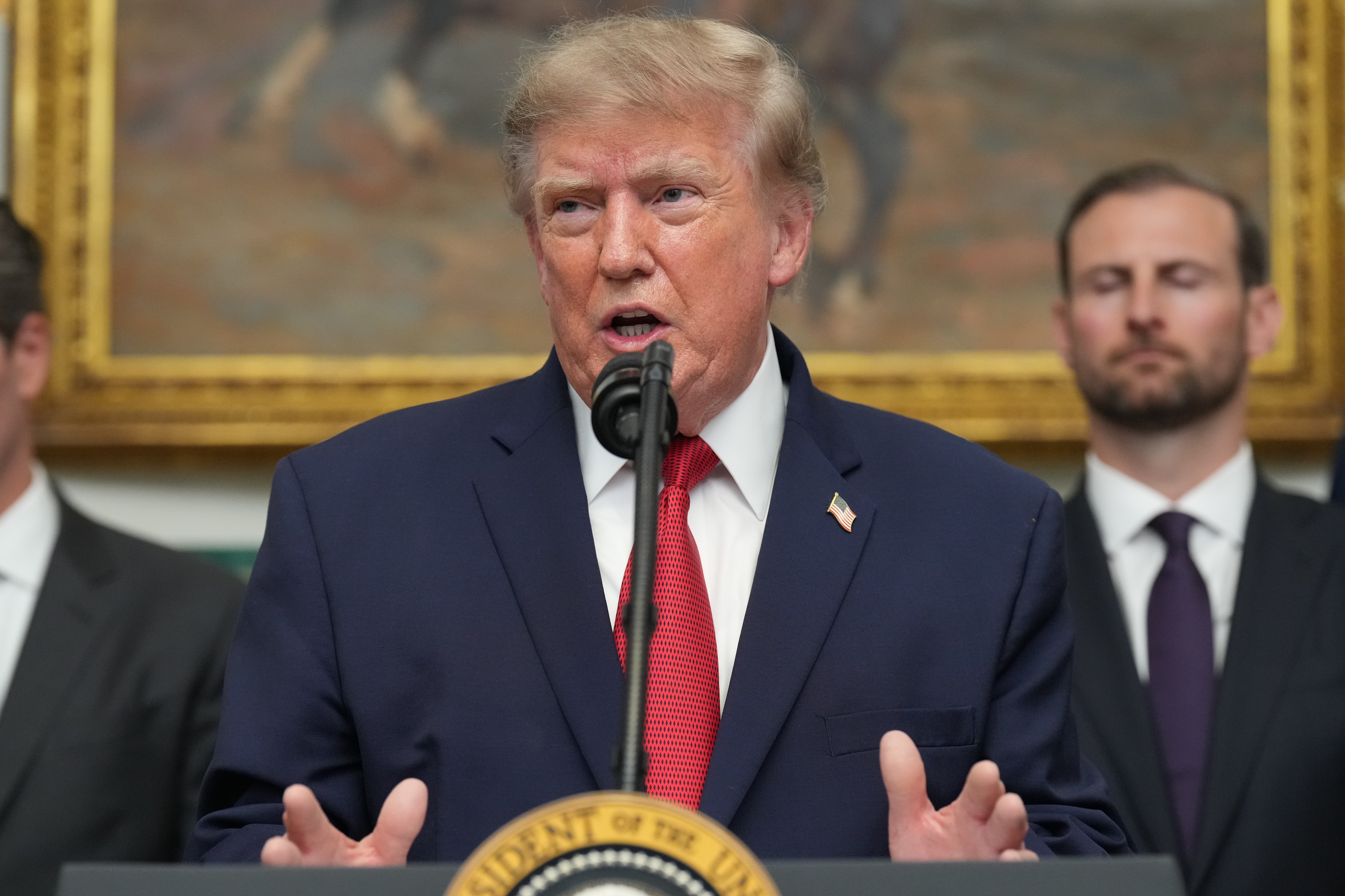 Sem detalhar, Trump anuncia isolamento econômico ‘sem precedentes’ para o Irã - QTU Questões do Universo