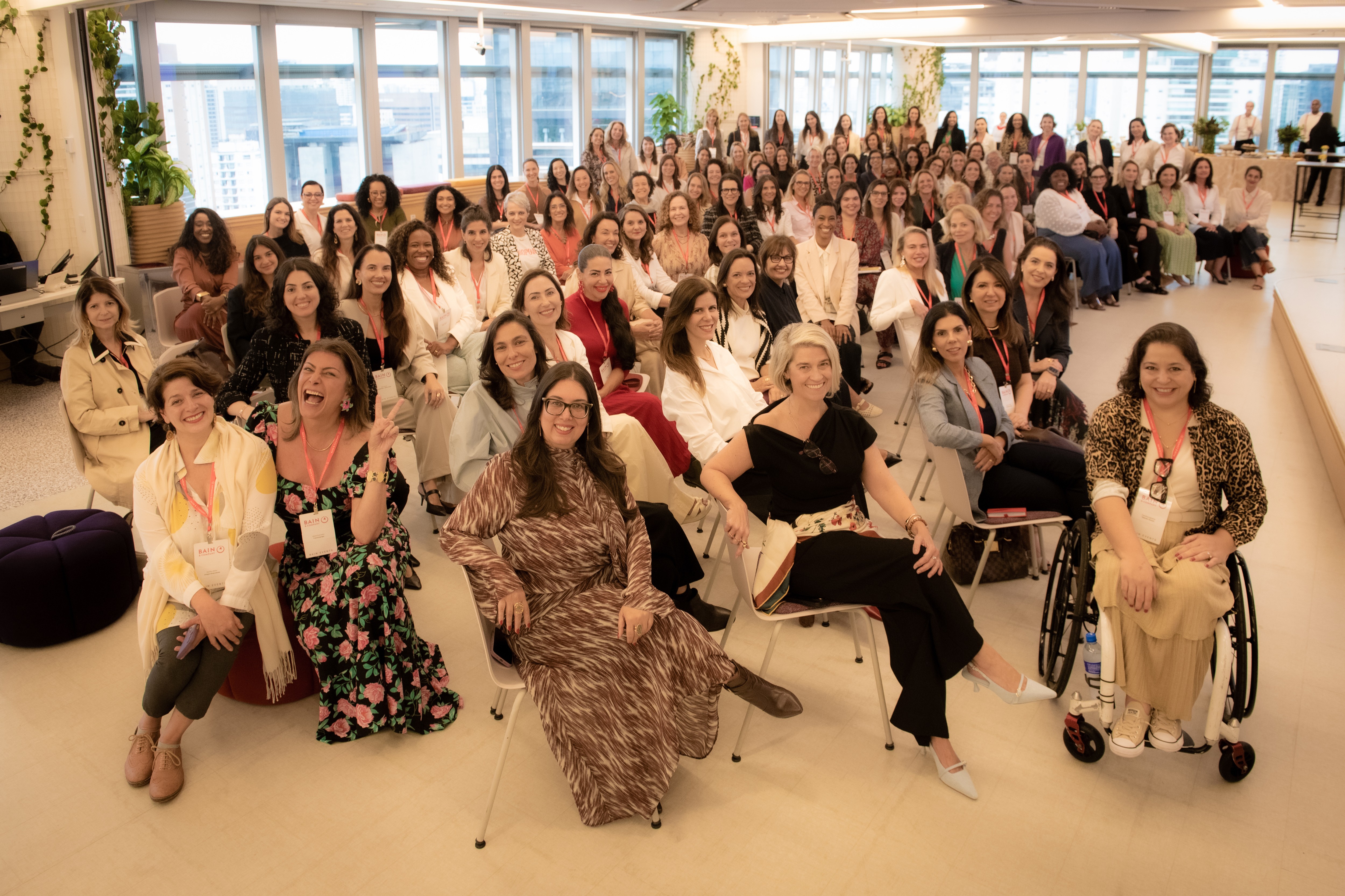 Um grande divã: Maria Homem fala sobre solidão do poder e carga mental das mulheres