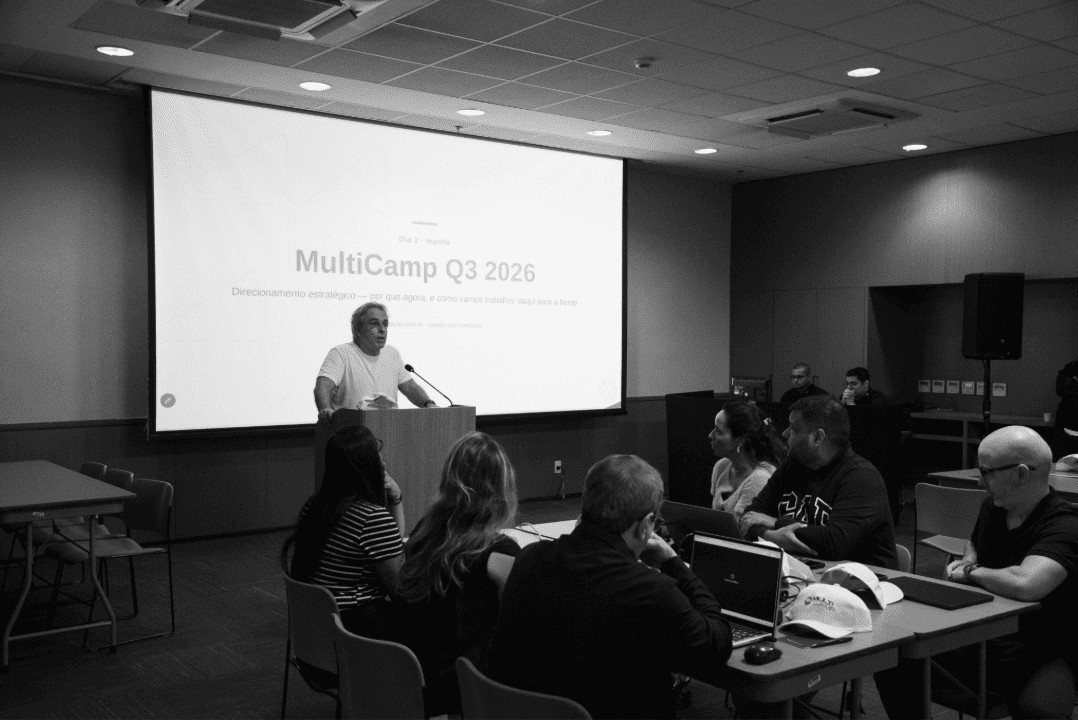 Multipagamentos incorpora inteligência artificial aos processos internos e apresenta novo modelo de trabalho no MultiCamp 2026