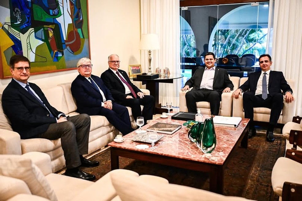 Fachin trata com Alcolumbre de projeto de lei sobre custas judiciais ...