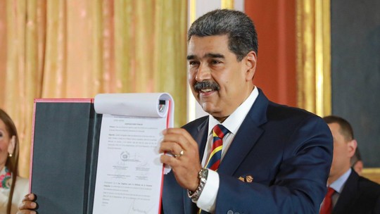Venezuela fecha embaixada no Equador após invasão da sede diplomática mexicana 
