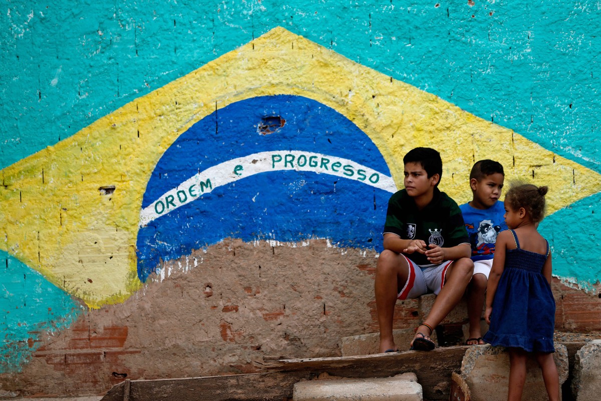 No Brasil, quatro entre dez crianças vivem na pobreza
