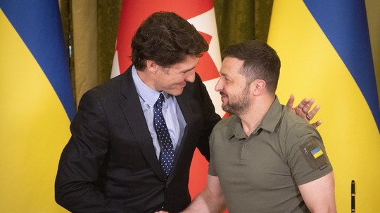 Primeiro-ministro do Canadá faz visita surpresa a Kiev