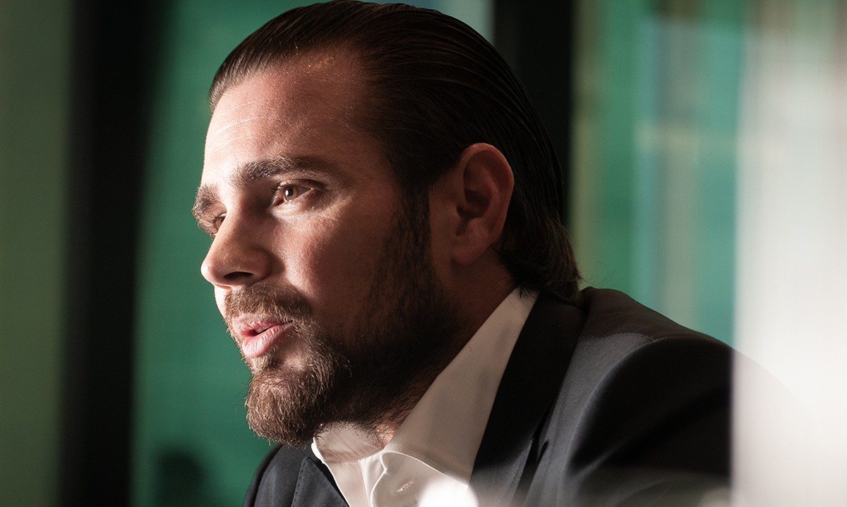 Empresa ligada ao Master contratou escritório de advocacia de Flávio Bolsonaro