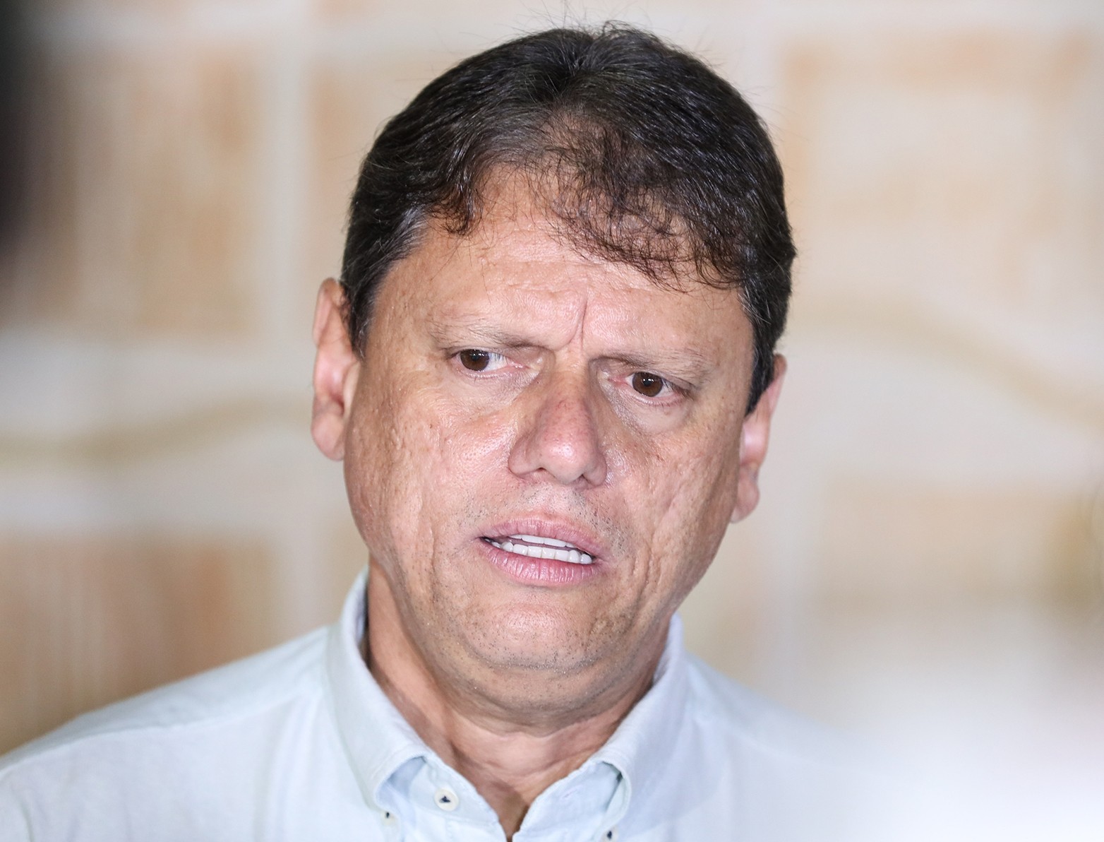 Tarcísio admite possibilidade de disputar Presidência em 2030 e defende oposição democrática