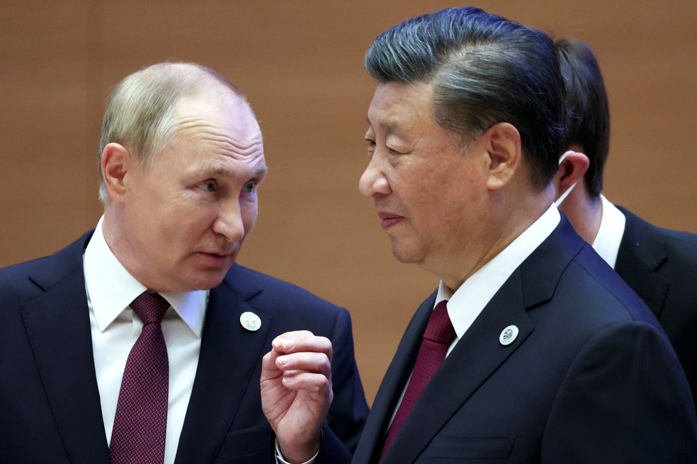 Putin se encontra com Xi Jinping em Pequim — Foto: Sergei Bobylev, Sputnik, Kremlin Pool Photo via AP