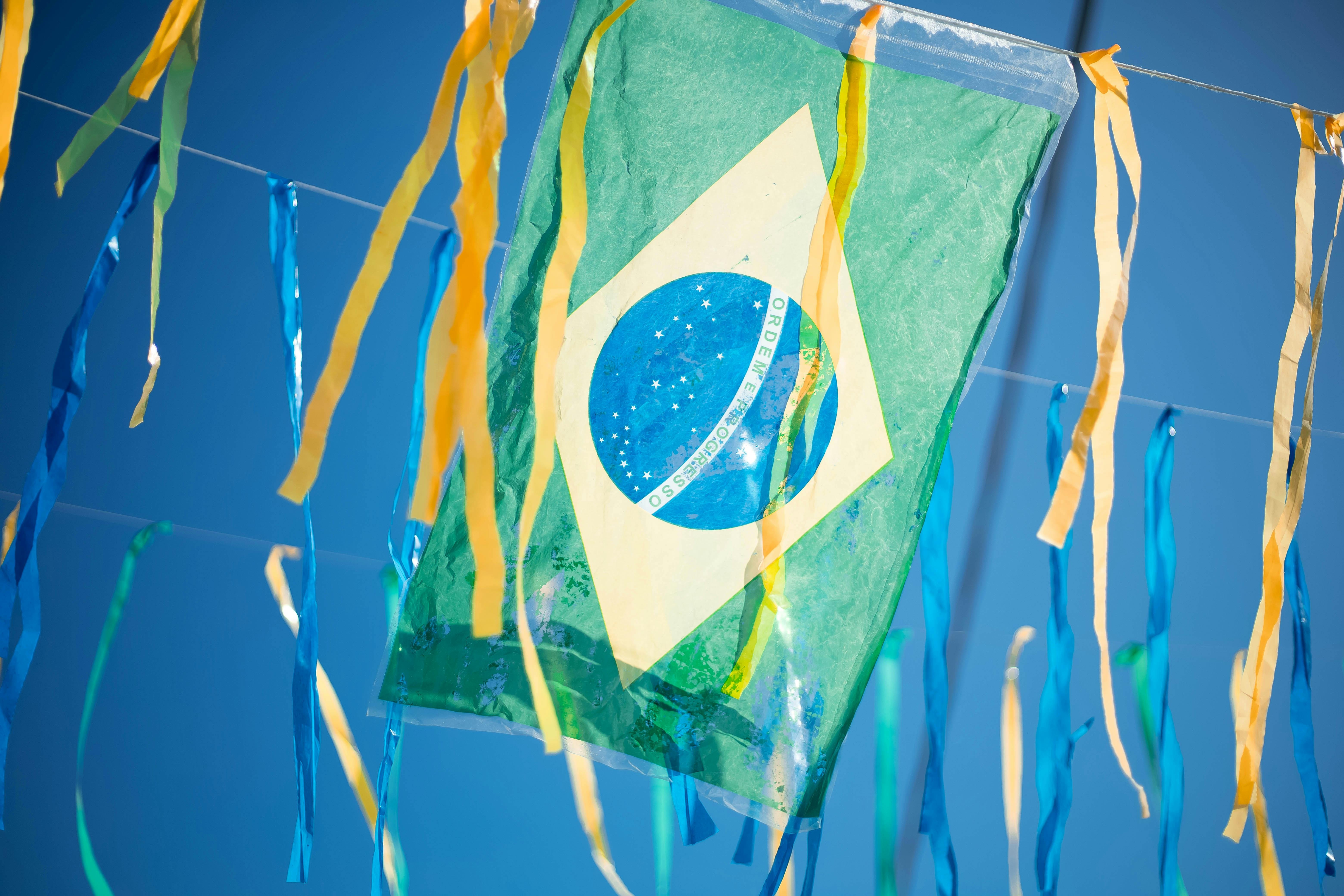 Empresas levam o clima da Copa para dentro do escritório