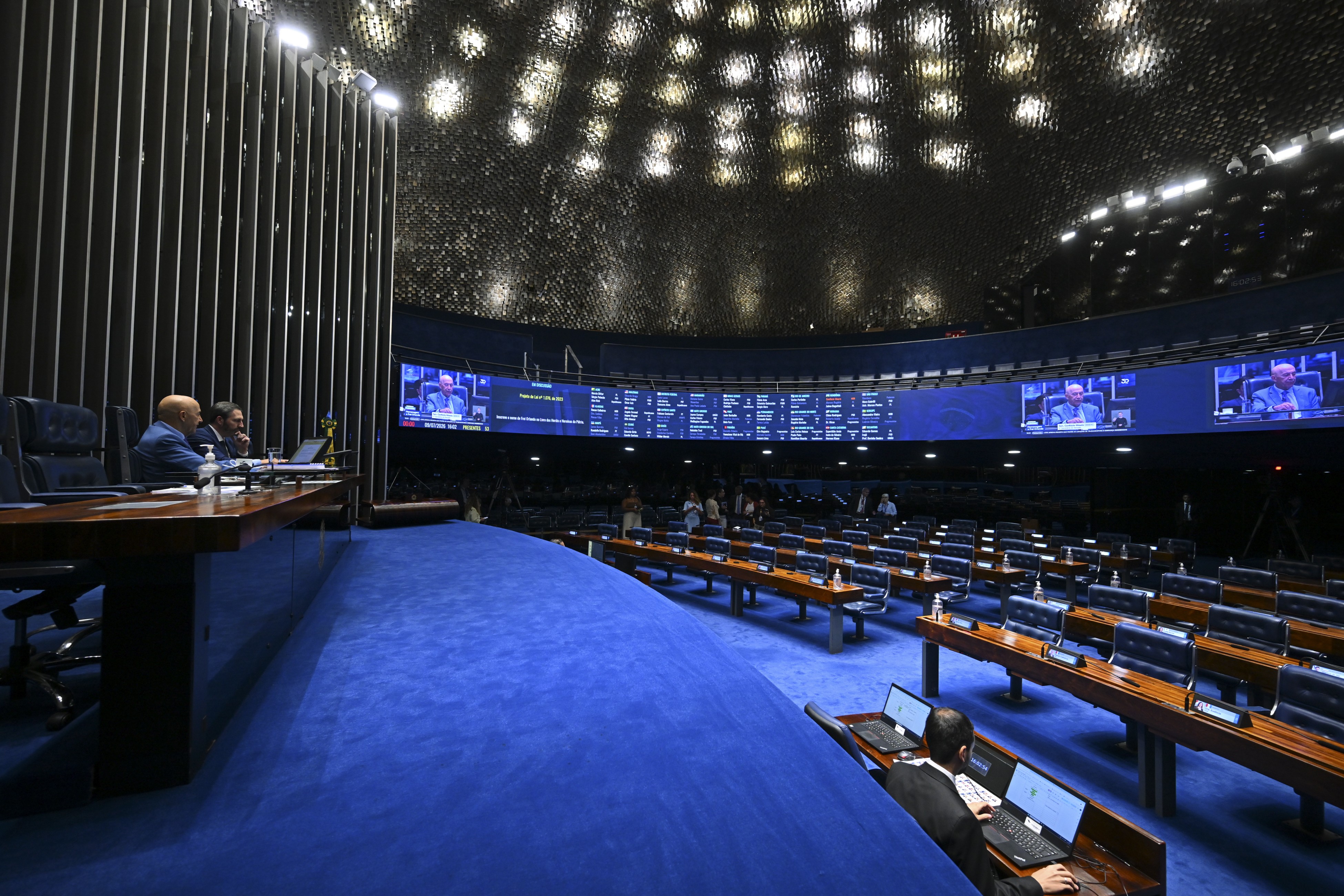 Senado inclui PEC da Segurança na pauta da próxima semana