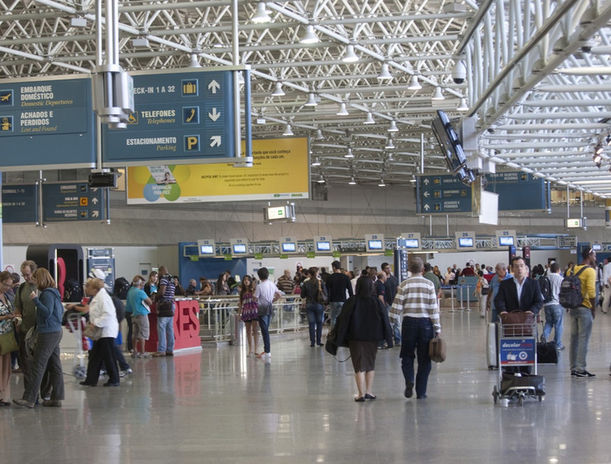 Quem fizer compras em free shop poderá optar por serviço de entrega na