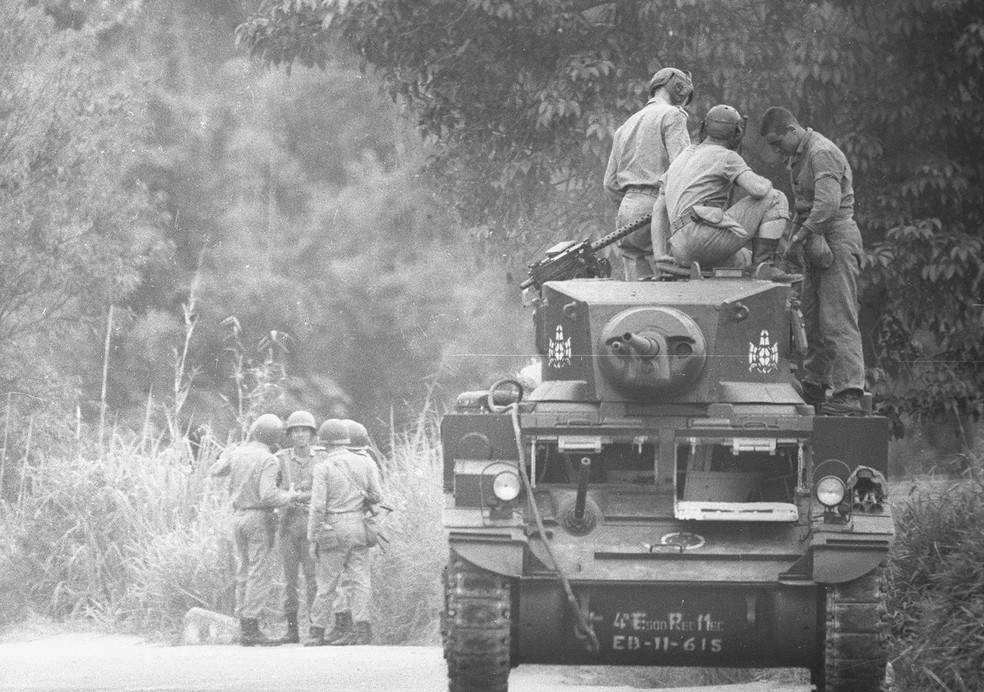 File:Deslocamentos militares no golpe de Estado no Brasil em 1964