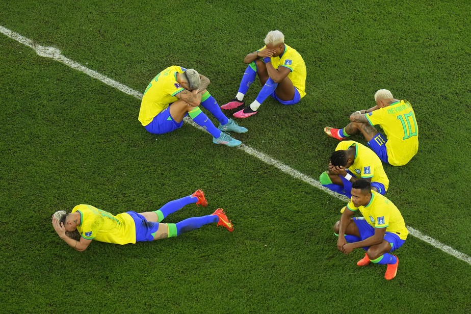 Brasil joga mal, perde nos pênaltis para a Croácia e está fora da Copa do  Mundo
