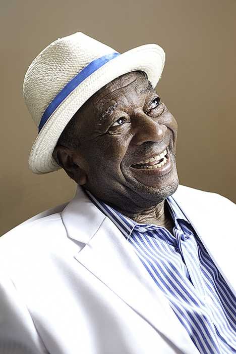 Morre Noca da Portela, sambista baluarte do Carnaval carioca, aos 93 anos