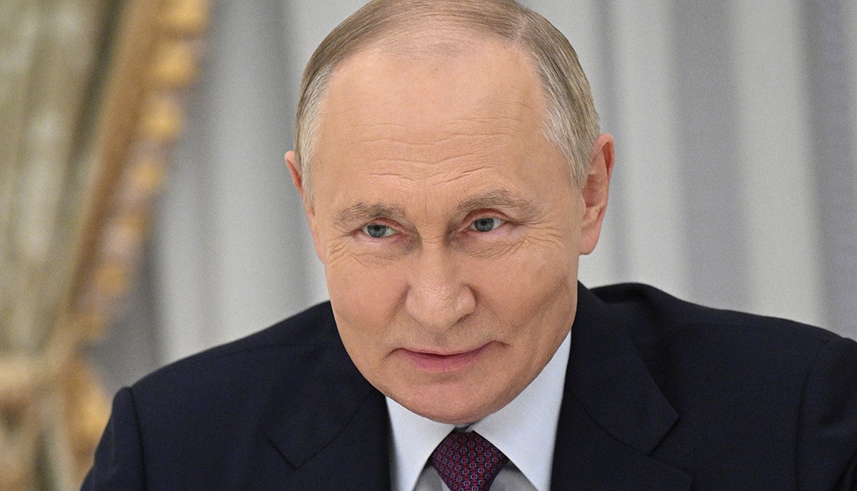 Tarifa de 100% contra Rússia será aplicada nesta sexta, anuncia Casa Branca