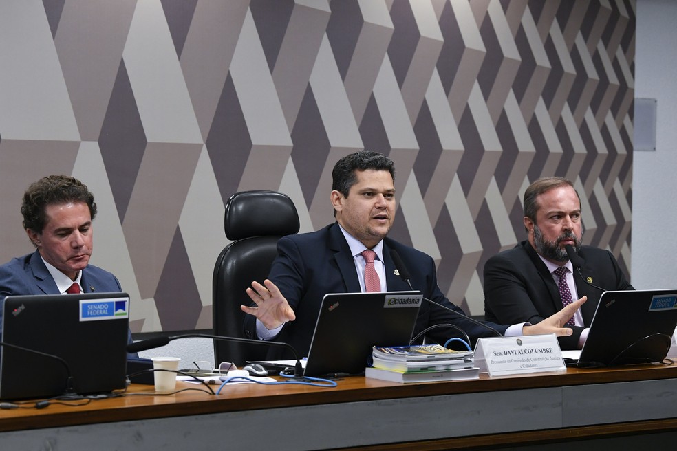  Senador Davi Alcolumbre preside sessão na Comissão de Constituição e Justiça do Senado  — Foto: Roque de Sá/Agência Senado