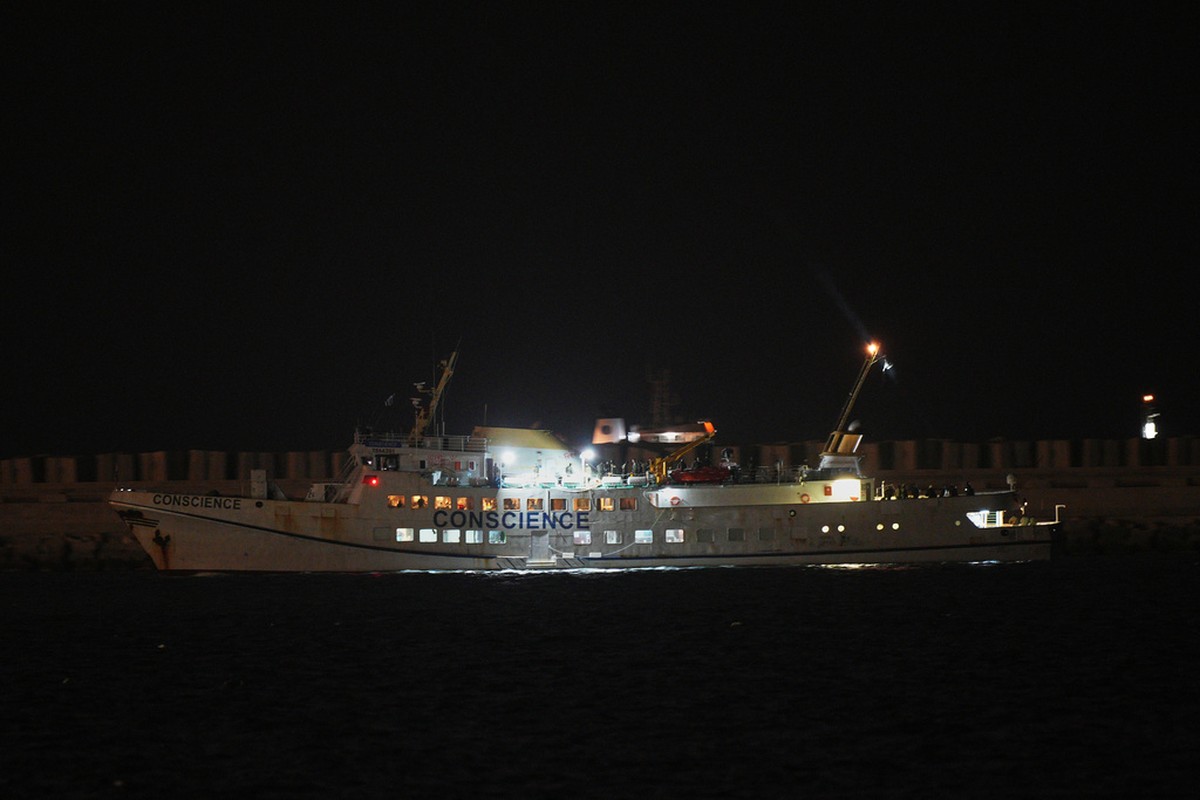 Israel intercepta nova flotilha humanitária com destino a Gaza