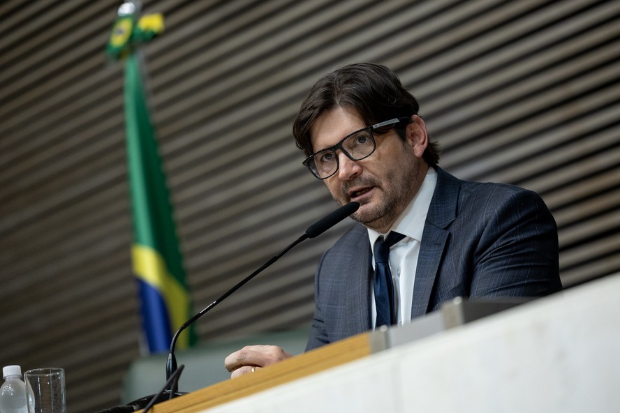 PL lança pré-candidatura de André do Prado ao Senado e quer reunir ...
