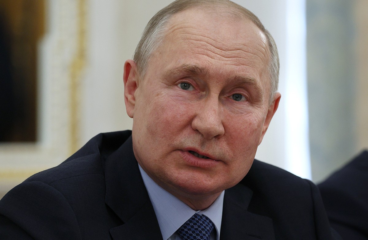 Putin admite ter menos armas do que precisa na Ucrânia | Mundo | Valor ...