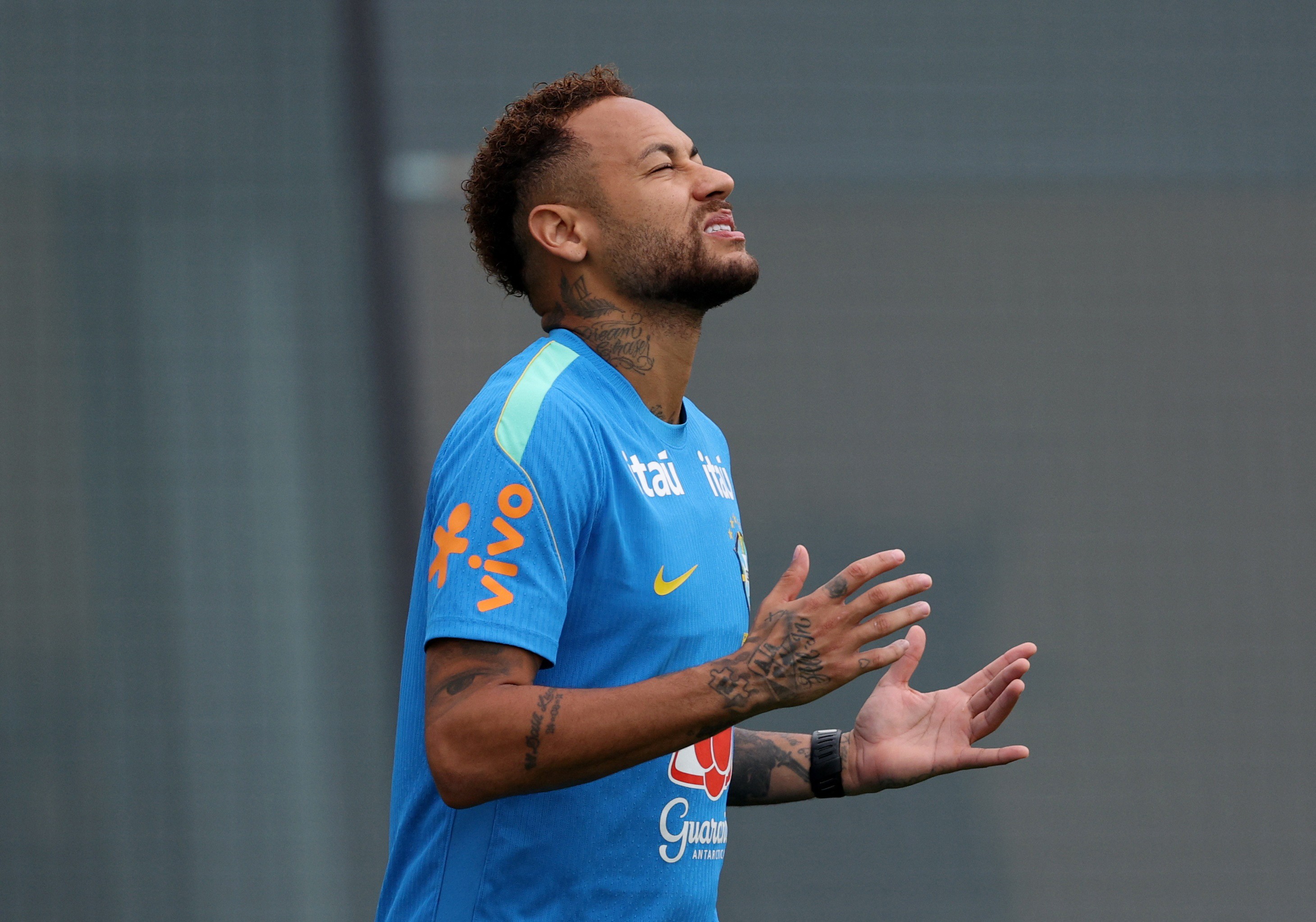 Entenda como Neymar virou alvo de disputa entre Lula e Flávio Bolsonaro