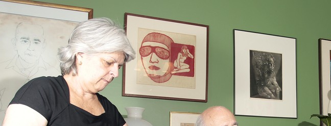 Luis Fernando Verissimo e sua esposa, Lucia — Foto: Neco Varella/Valor