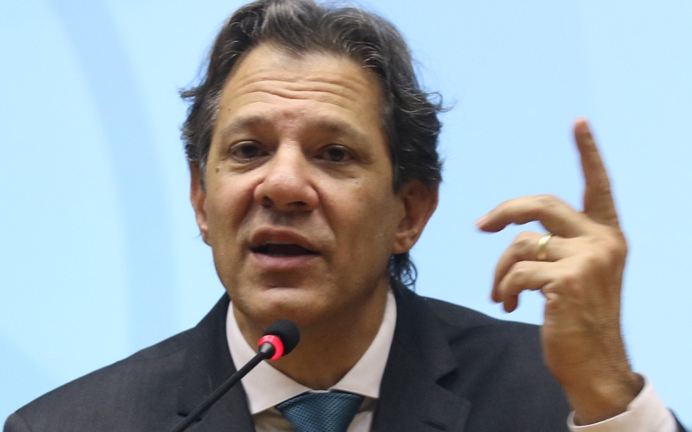 Ministro da Fazenda, Fernando Haddad, defende que há espaço considerável para corte na taxa de juros — Foto: Valter Campanato/Agência Brasil