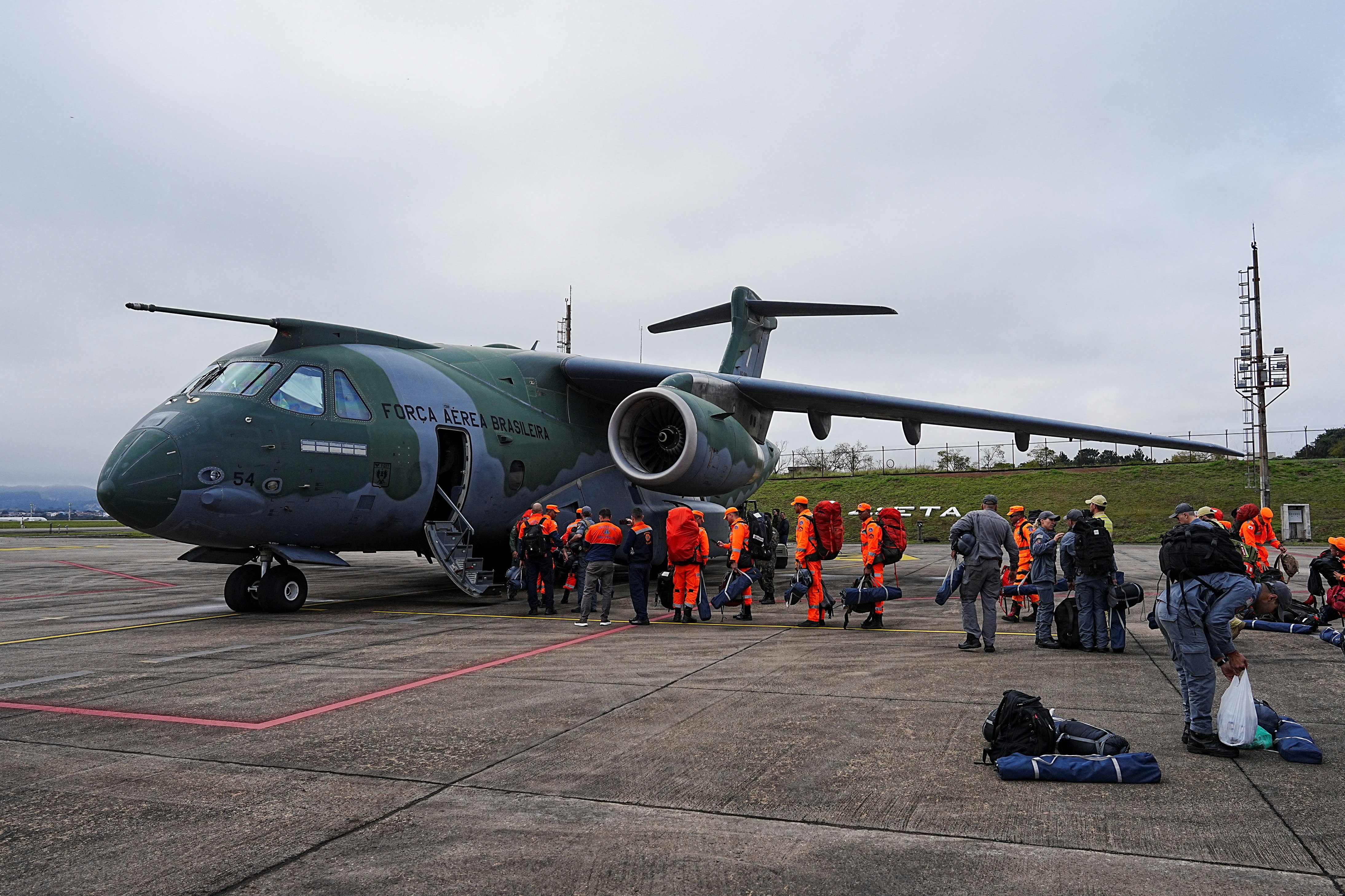 Segundo avião da FAB decola neste sábado com ajuda para a Venezuela