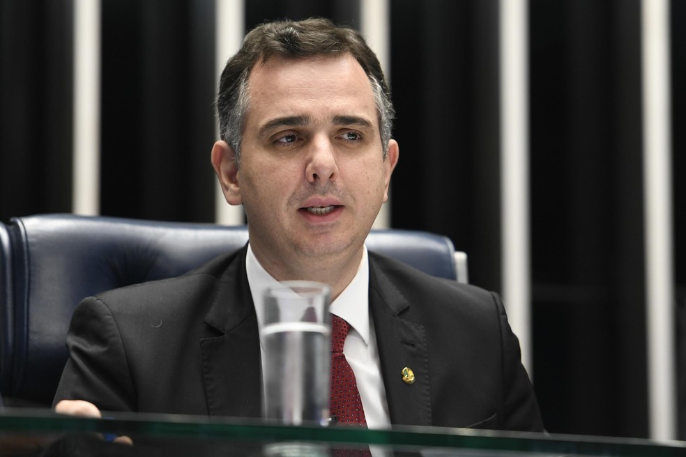 Auxílio Brasil:  Rodrigo Pacheco anunciou que vai pautar para esta quinta-feira (2) a votação da Medida Provisória 1061/21 — Foto: Edilson Rodrigues/Agência Senado