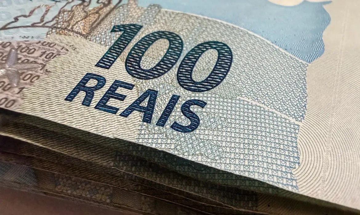 Com 'bondades', ajustes no Orçamento de 2027 já somam R$ 33 bilhões