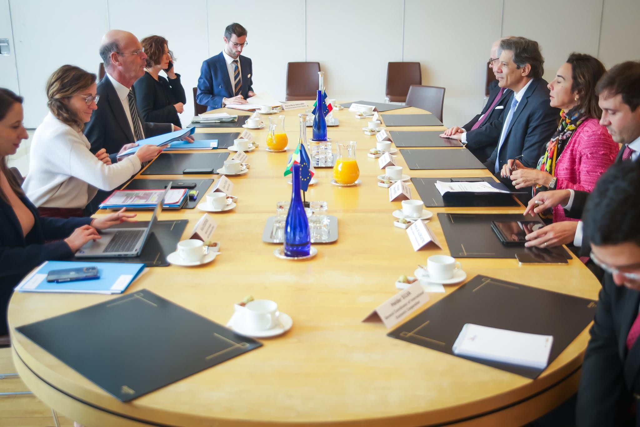 Nós temos relação de parceria com o Estado americano, não com governos, nota Haddad