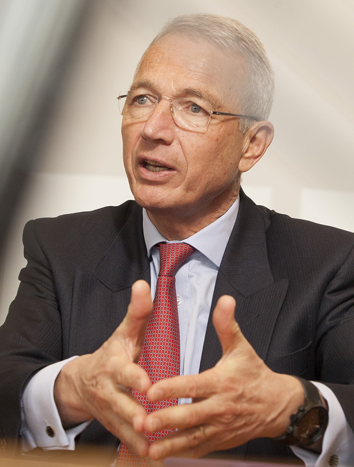 Brasil é mercado chave no ‘novo Credit Suisse’, diz chairman Axel ...