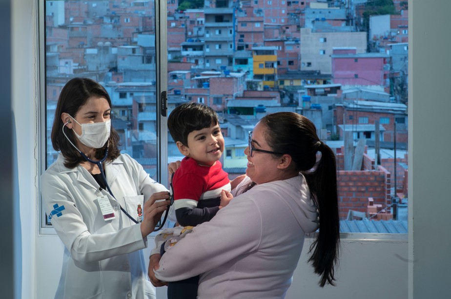 Hospital Israelita Albert Einstein - Todo sábado, um especialista do  Einstein vai até os estúdios da CBN, em São Paulo, para falar sobre um  assunto relacionado à saúde. Neste final de semana