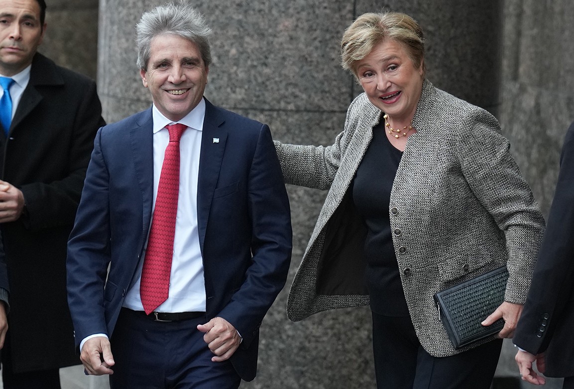 Chefe do FMI vai à Argentina para ajudar Milei a atrair investidores