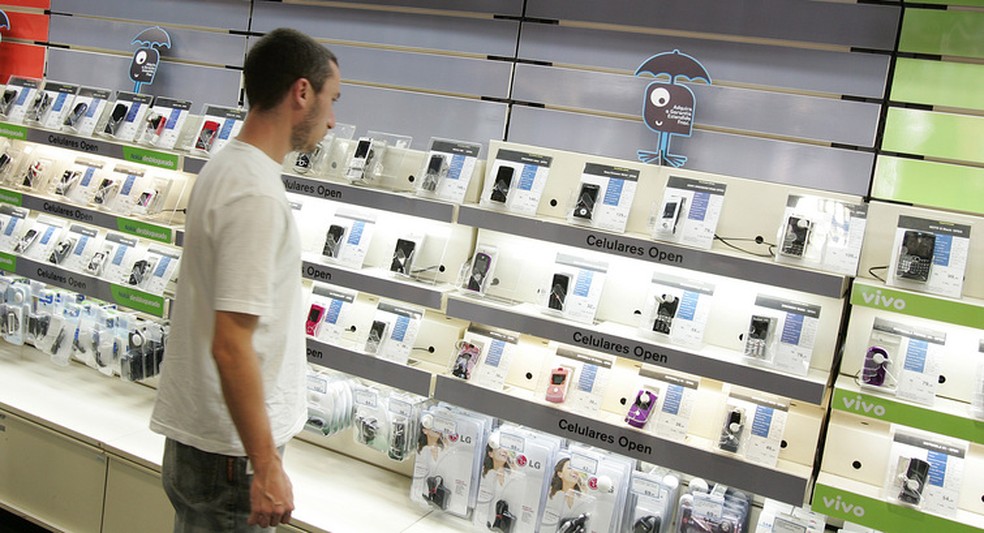 Philco vai produzir celular em Manaus | Empresas | Valor Econômico