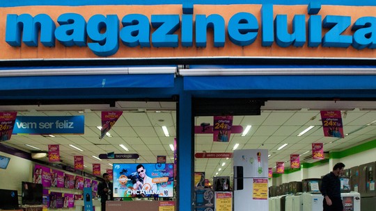 Ação do Magazine Luiza (MGLU3) fecha em queda de quase 23% após balanço 