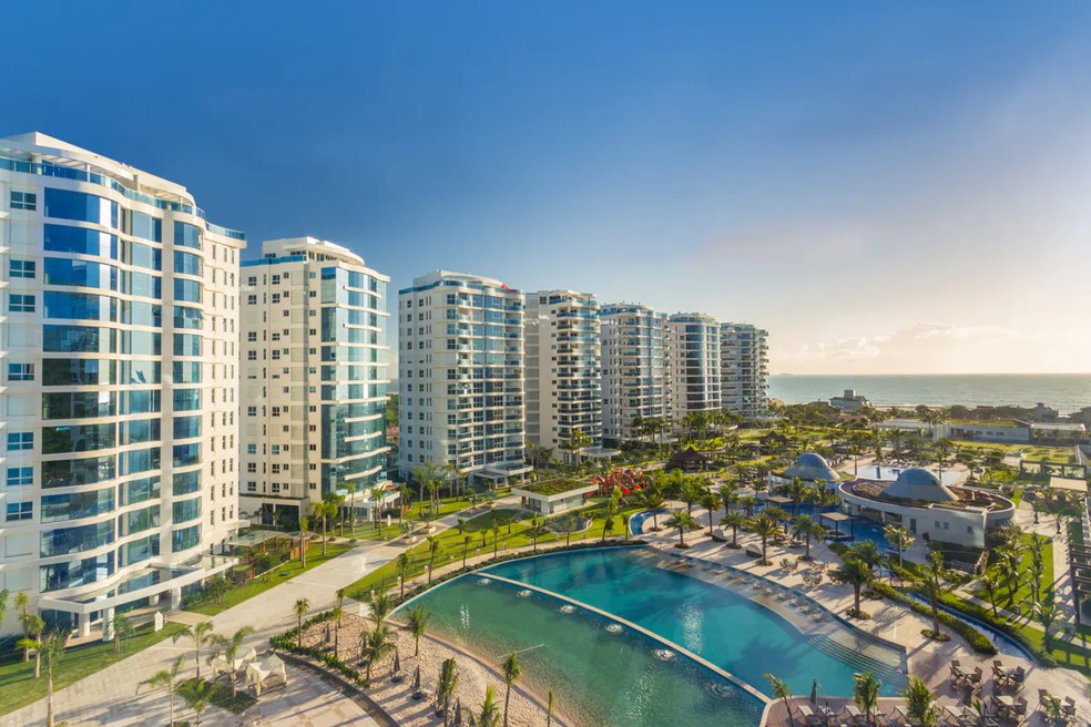 Com 14 torres, 322 apartamentos e mais de 60 itens de lazer, Brava Home Resort é referência na região — Foto: PROCAVE EMPREENDIMENTOS/DIVULGAÇÃO