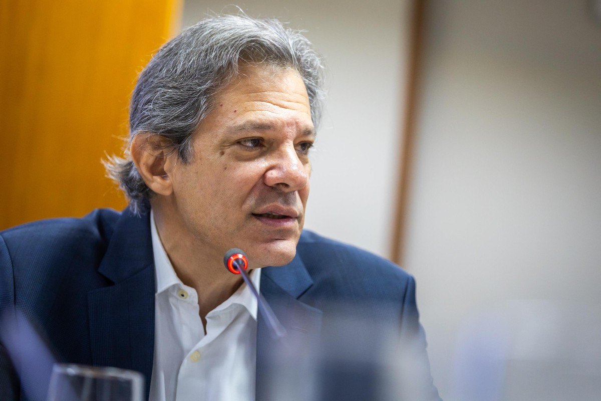 Haddad: Desafio não é isentar IR para quem ganha até R$ 5 mil, mas compensar quem não contribui