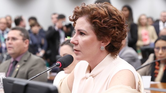 Primeira Turma do STF analisa nesta terça-feira (21) denúncia apresentada contra Carla Zambelli