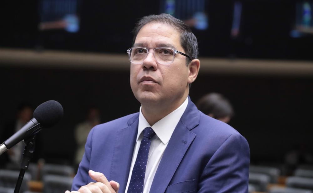 Altineu e Elmar são eleitos para 1ª e 2ª vice-presidência da Câmara; demais cargos também são definidos