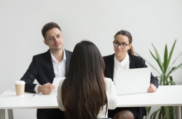 5 erros silenciosos que tiram candidatos da disputa por uma vaga de emprego; Confira - Foto