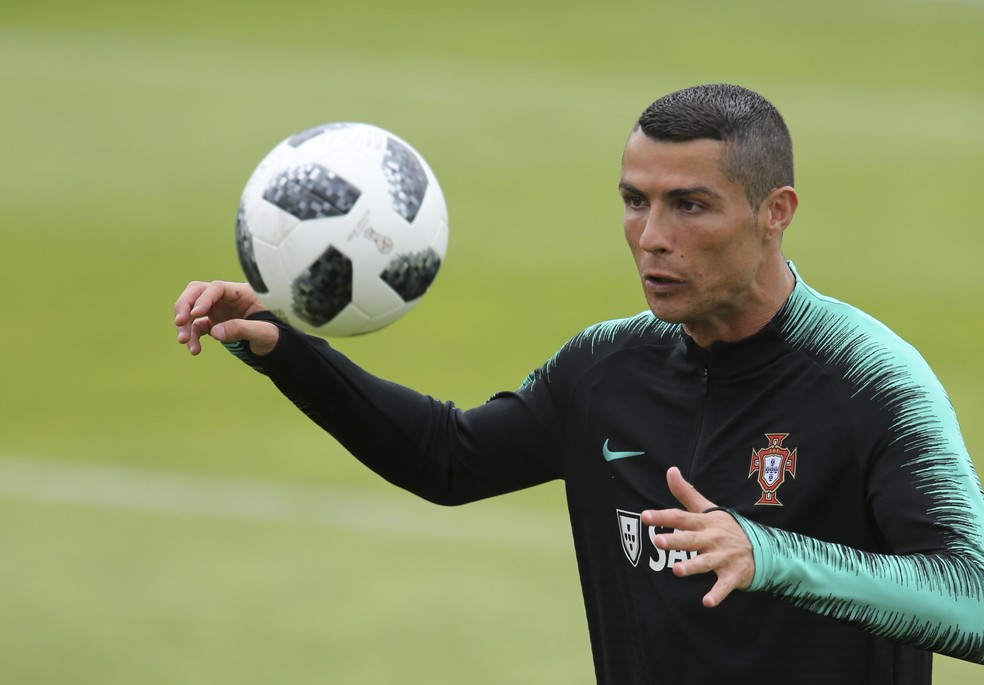 O discreto gestor que cuida da fortuna de US$ 1,4 bilhão de Cristiano ...