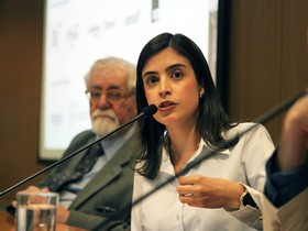 Tabata Amaral cria projeto de lei contra crimes com criptoativos