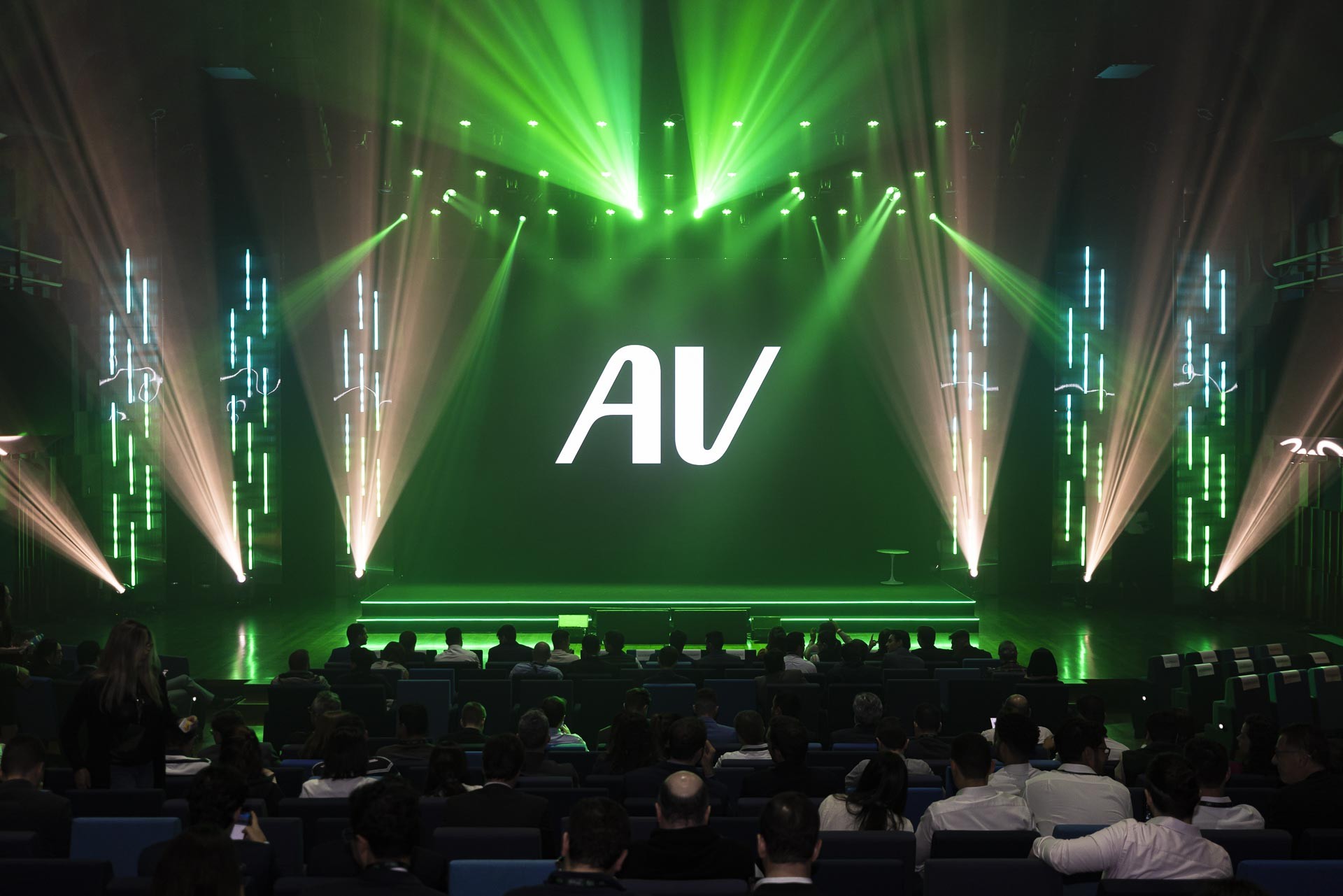 Avenue Connection reúne especialistas nacionais e internacionais para discutir cenários e tendências do mercado de investimentos