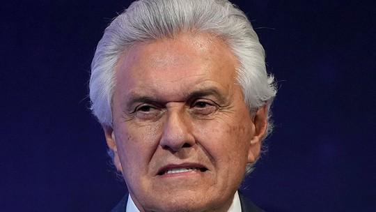 Superado em pesquisas, Caiado faz primeira crítica a Cury