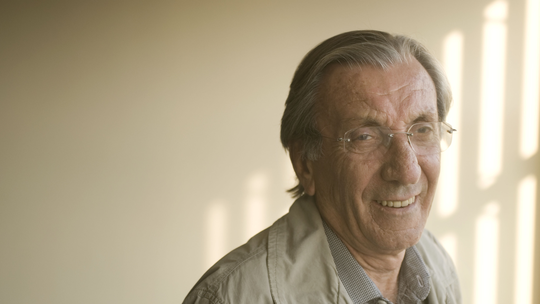 Morre o jornalista Paulo Totti aos 85 anos em Salvador