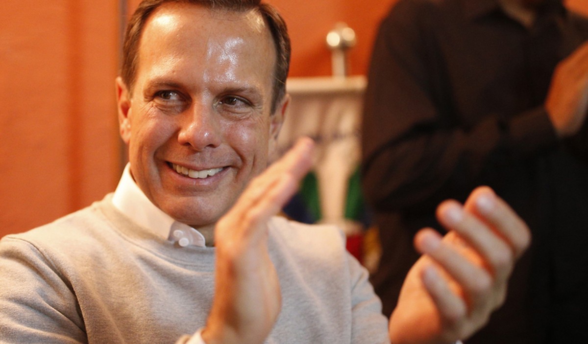 Palmas e brindes com Doria criam controvérsia | Política | Valor Econômico